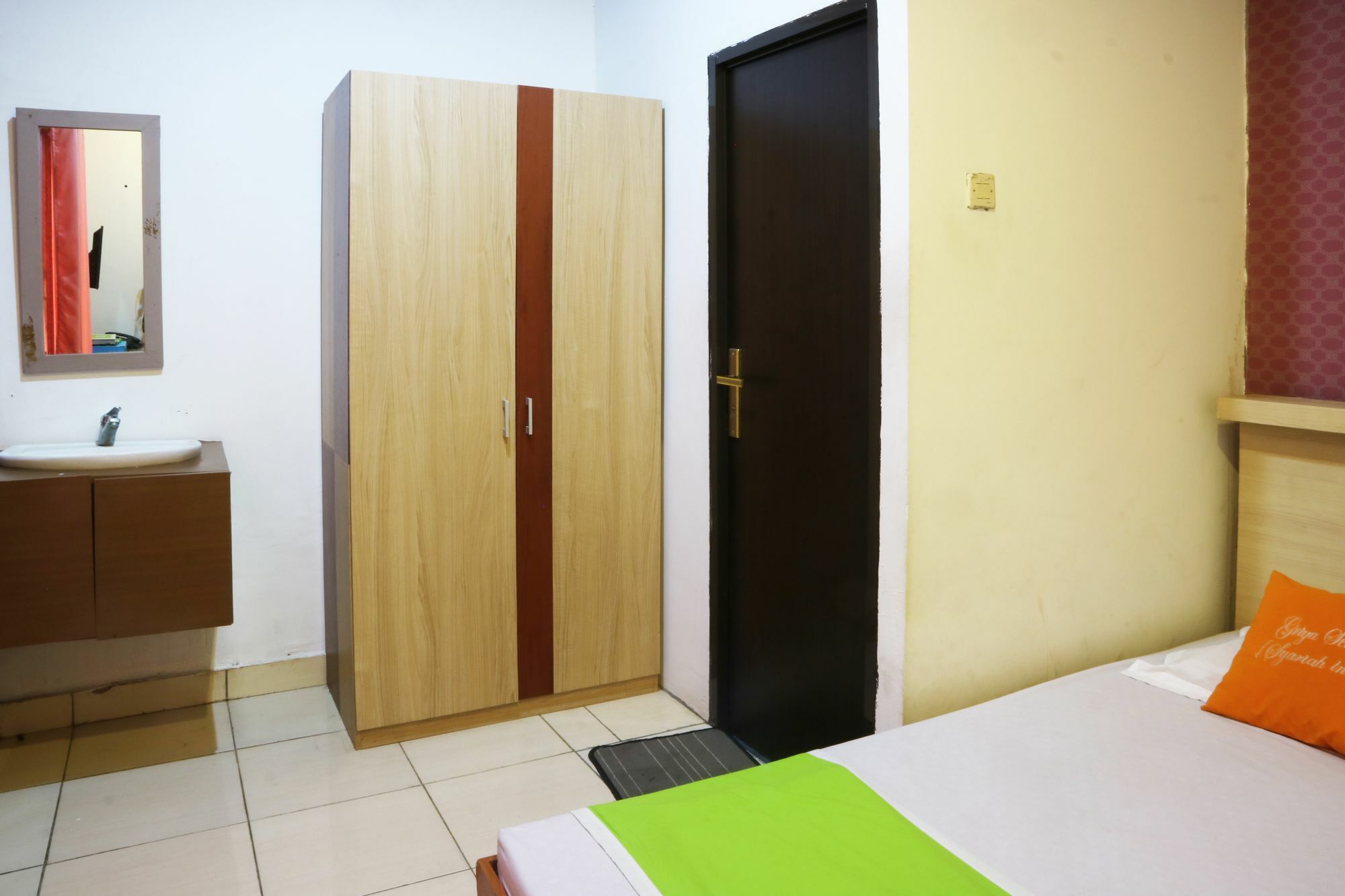 Seungit Syariah Inn Tebet Jakarta Luaran gambar